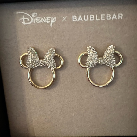 BAUBLEBAR DISNEY MINNIE GOLD SILHOUETTE EARRINGS WITH BLINGED OUT BOW - Picture 3 of 6